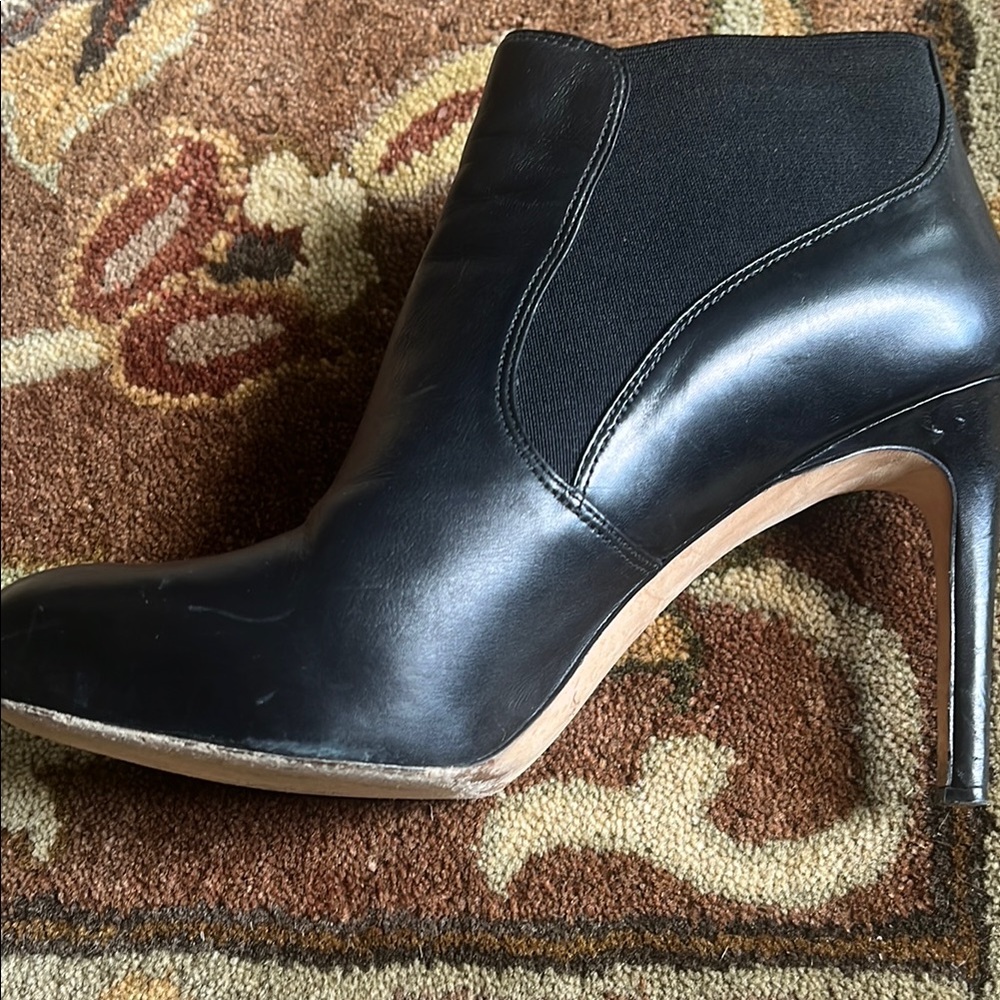 Via Spiga Black Ankle Booties with Polished Leather